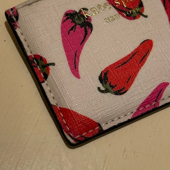 Kate Spade Red Pink Hot Chili Peppers Card Holder Wallet Garden Vegetable - Picture 5 of 7